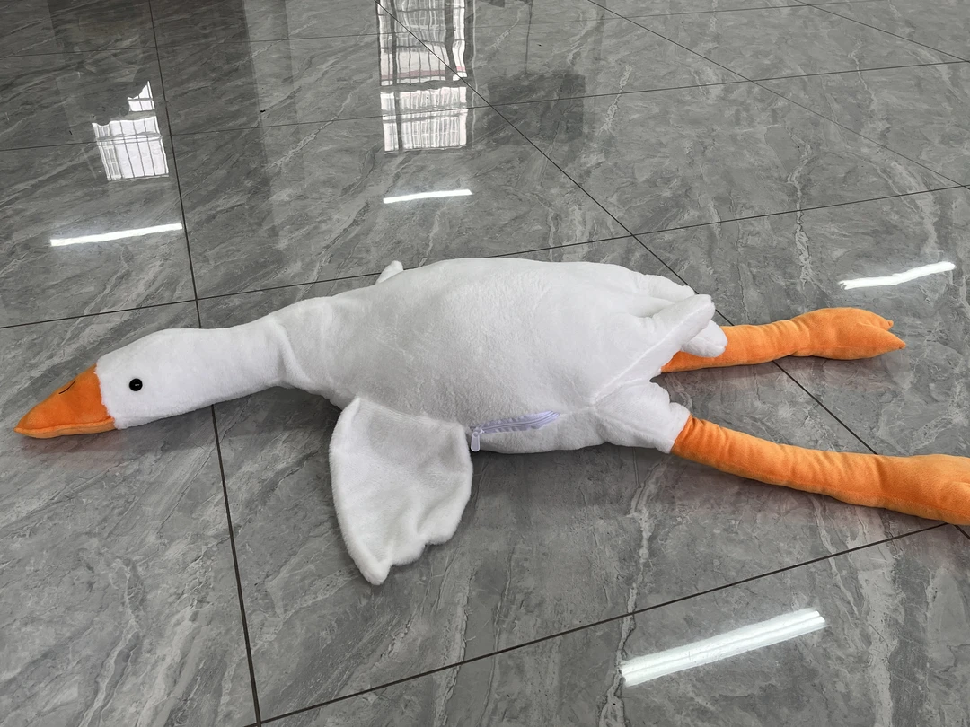 白色 毛绒大鹅 WJHHBH