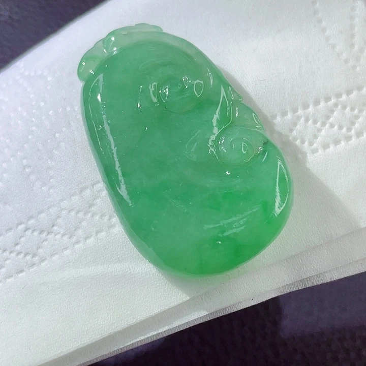 定制翡翠未镶嵌翡翠