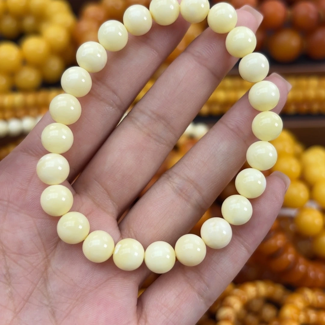 未镶嵌颈饰琥珀蜜蜡