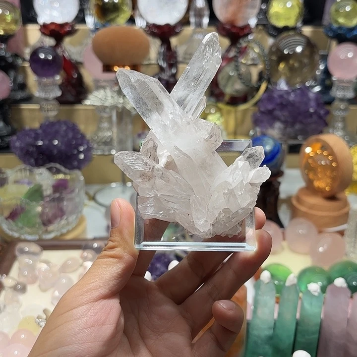 水晶未镶嵌珠宝半成品