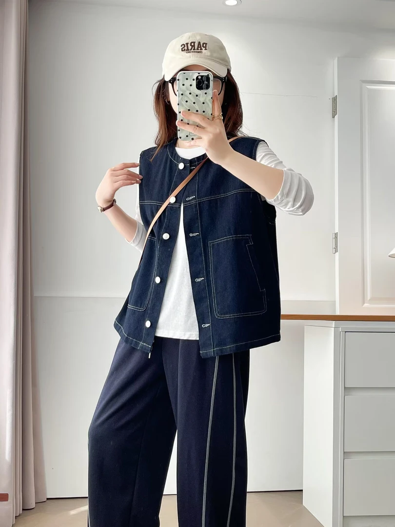 大码无袖短款马夹秋季大码港风女马甲宽松外穿