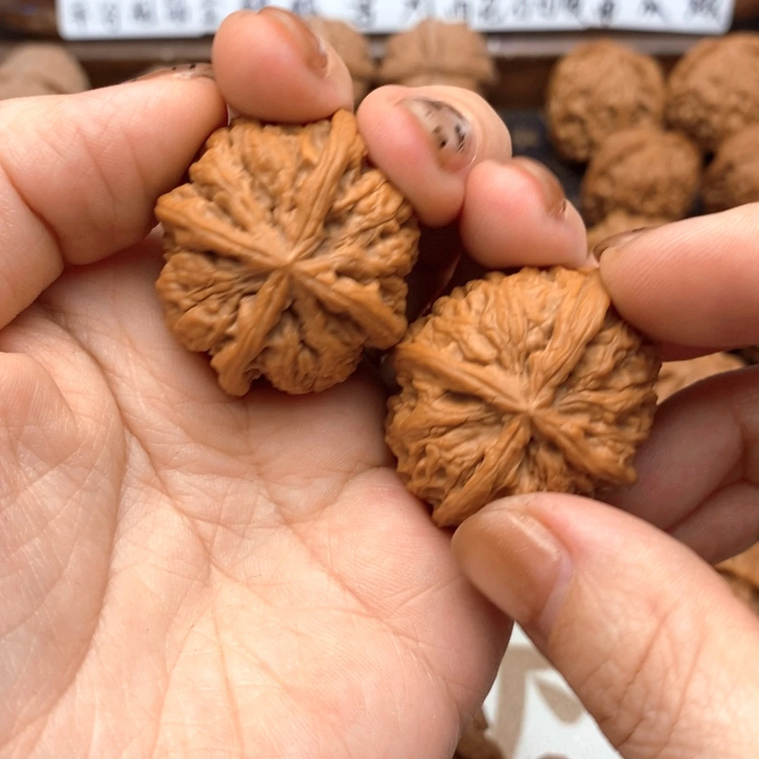 请***席把件文玩核桃254号雨花石正四
