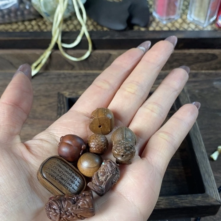 泥塑絲****）老山檀香福利6