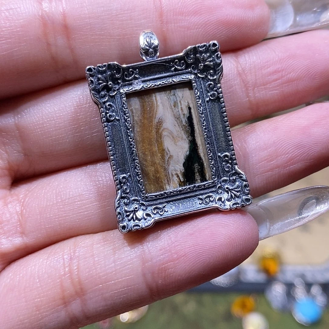 银S925镶嵌颈饰琥珀吃****薯吊坠