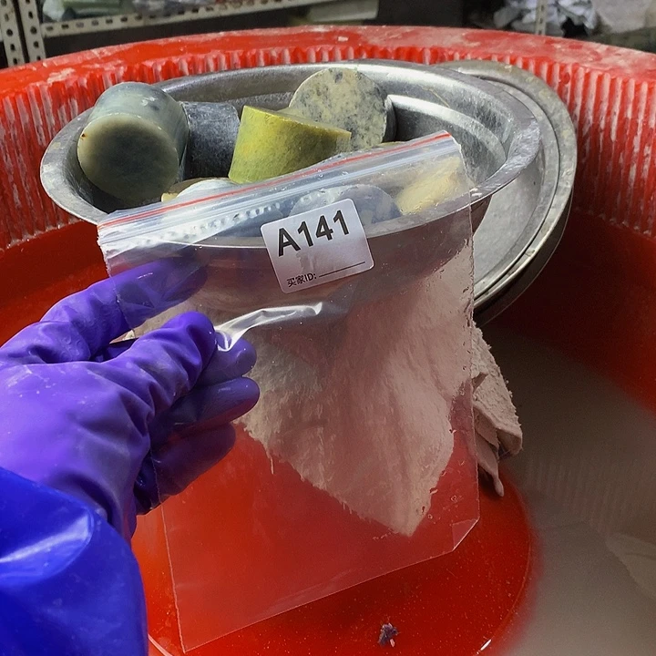 蛇纹石玉原未镶嵌