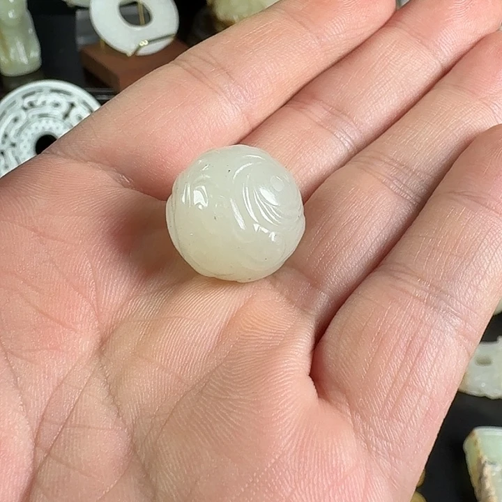 未镶嵌和田玉（糖玉）挂件
