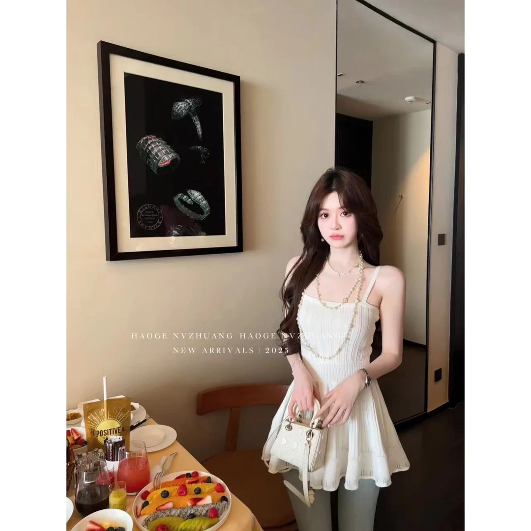 浩哥严选●欣欣子C5LYQ0837A连衣裙预显瘦夏季小众温柔甜美净色