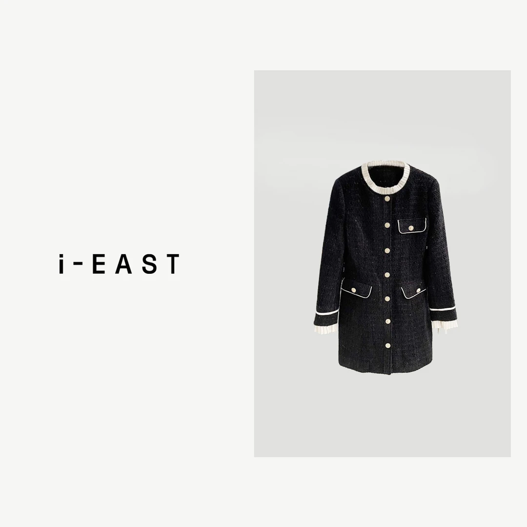 i-EAST 嘉伯丽尔~小香风褶皱口袋连衣裙-3D Q32398