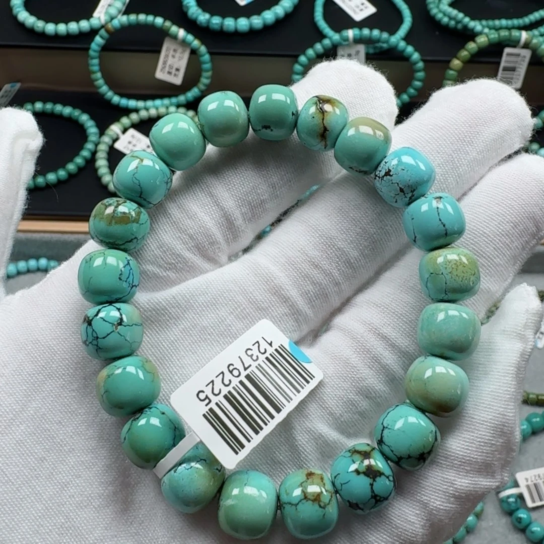 绿松石未镶嵌挂件