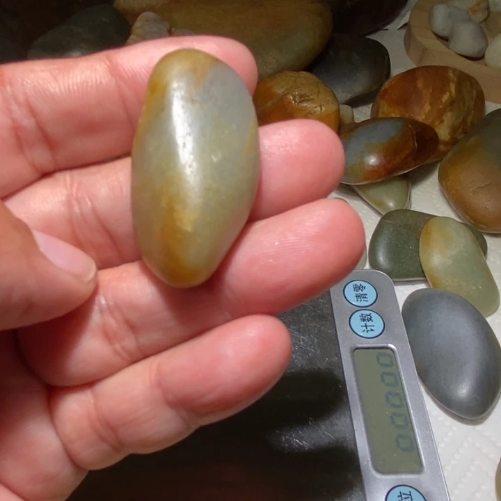 和田玉（子料）未镶嵌颈饰