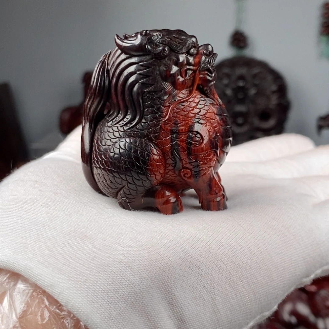 山***石小叶紫檀华艺湘工