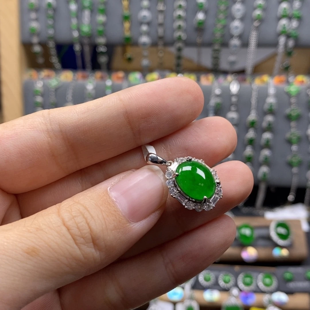 颈饰银S925镶嵌翡翠摆**鱼高品质