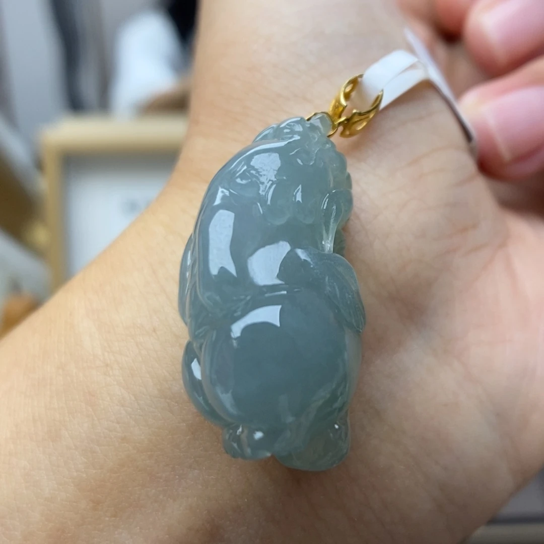 【闪购商品】颈饰18K金镶嵌翡翠51