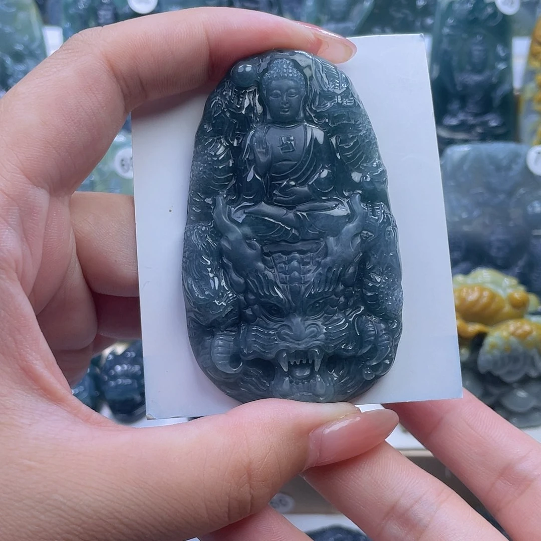 翡翠未镶嵌颈饰麻*脆翡翠未镶嵌