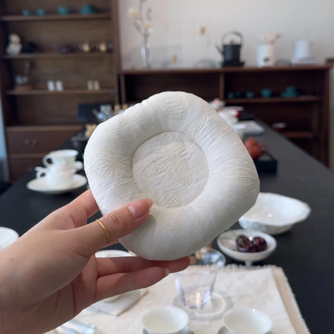 白蝴蝶壶垫 新品福利