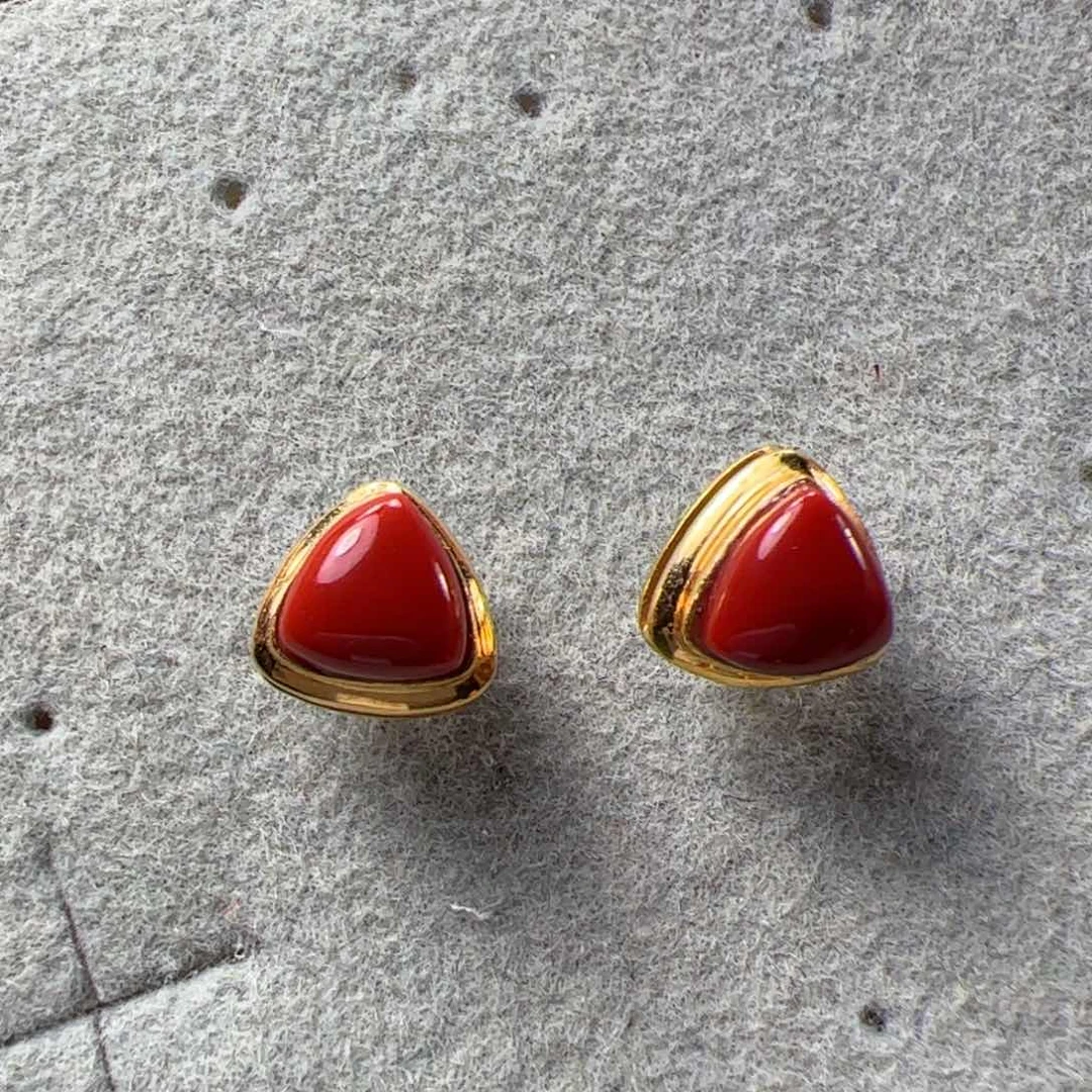 南红玛瑙耳钉18K金镶嵌