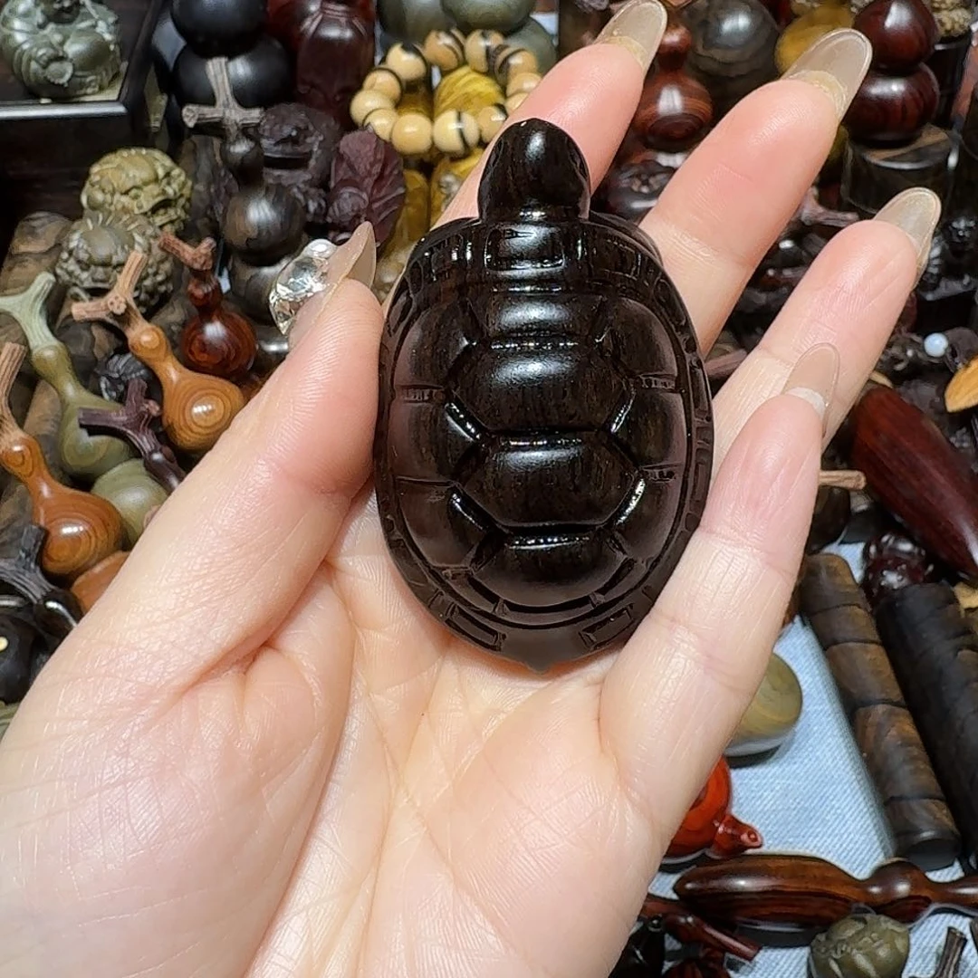 香榧木Y****i紫光檀乌龟