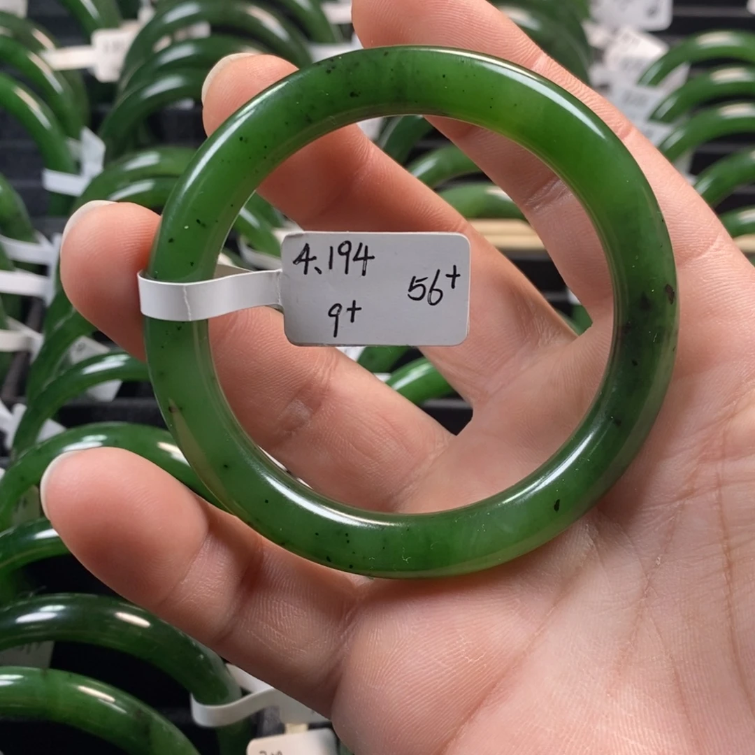 和田玉（碧玉）未镶嵌手镯56