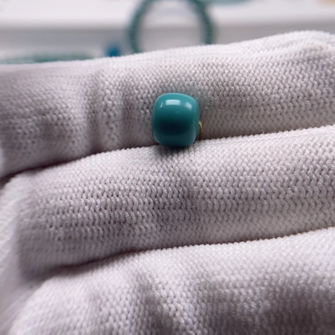 绿松石未镶嵌珠宝奇石A1065