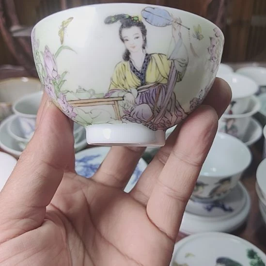 戴玉衡手绘陶瓷艺术