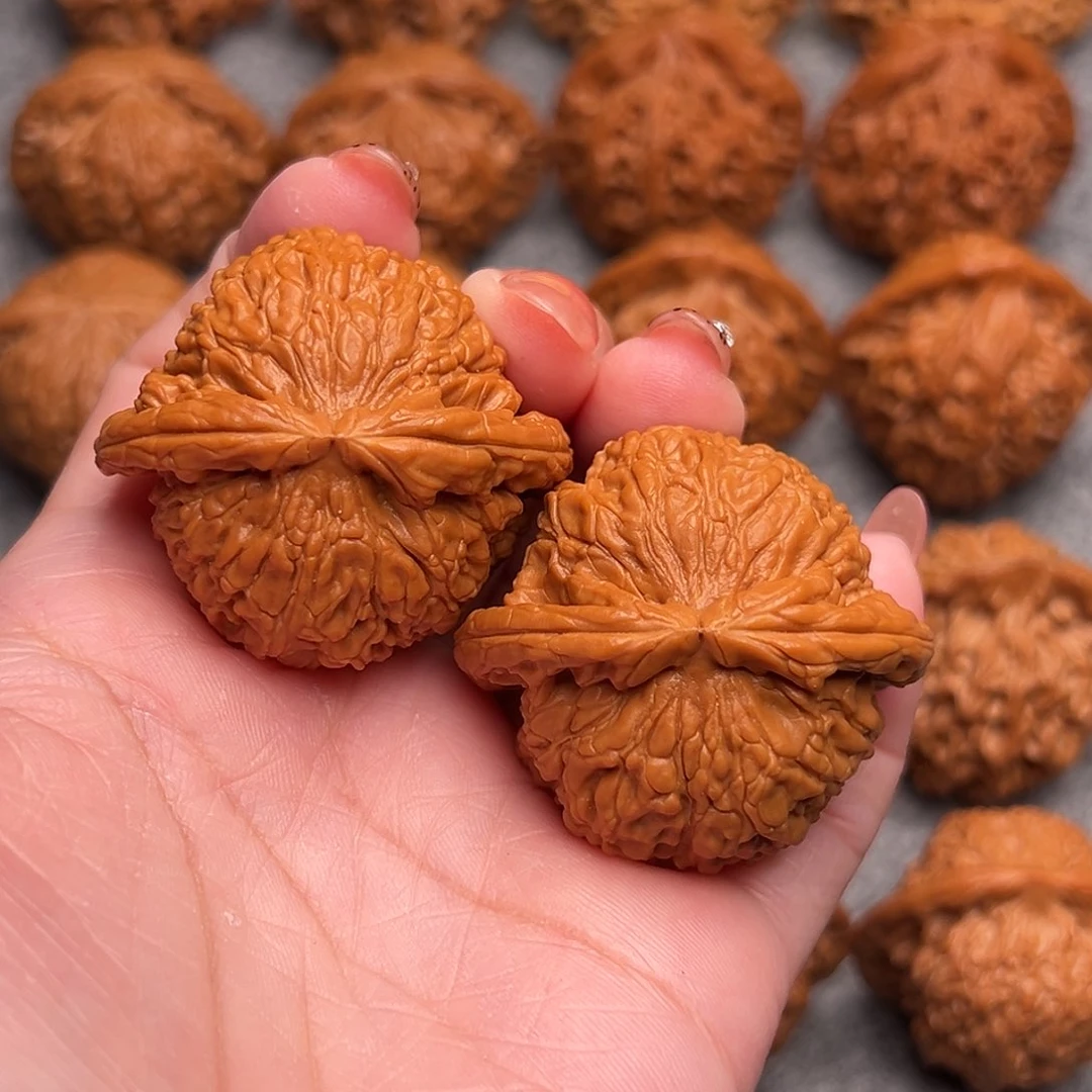 把件文玩核桃精品粗棱白狮子43全品毕业款