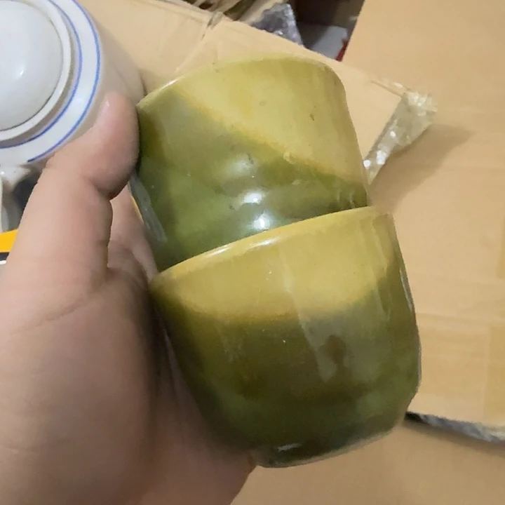 茶盏陶瓷盘子啥都有