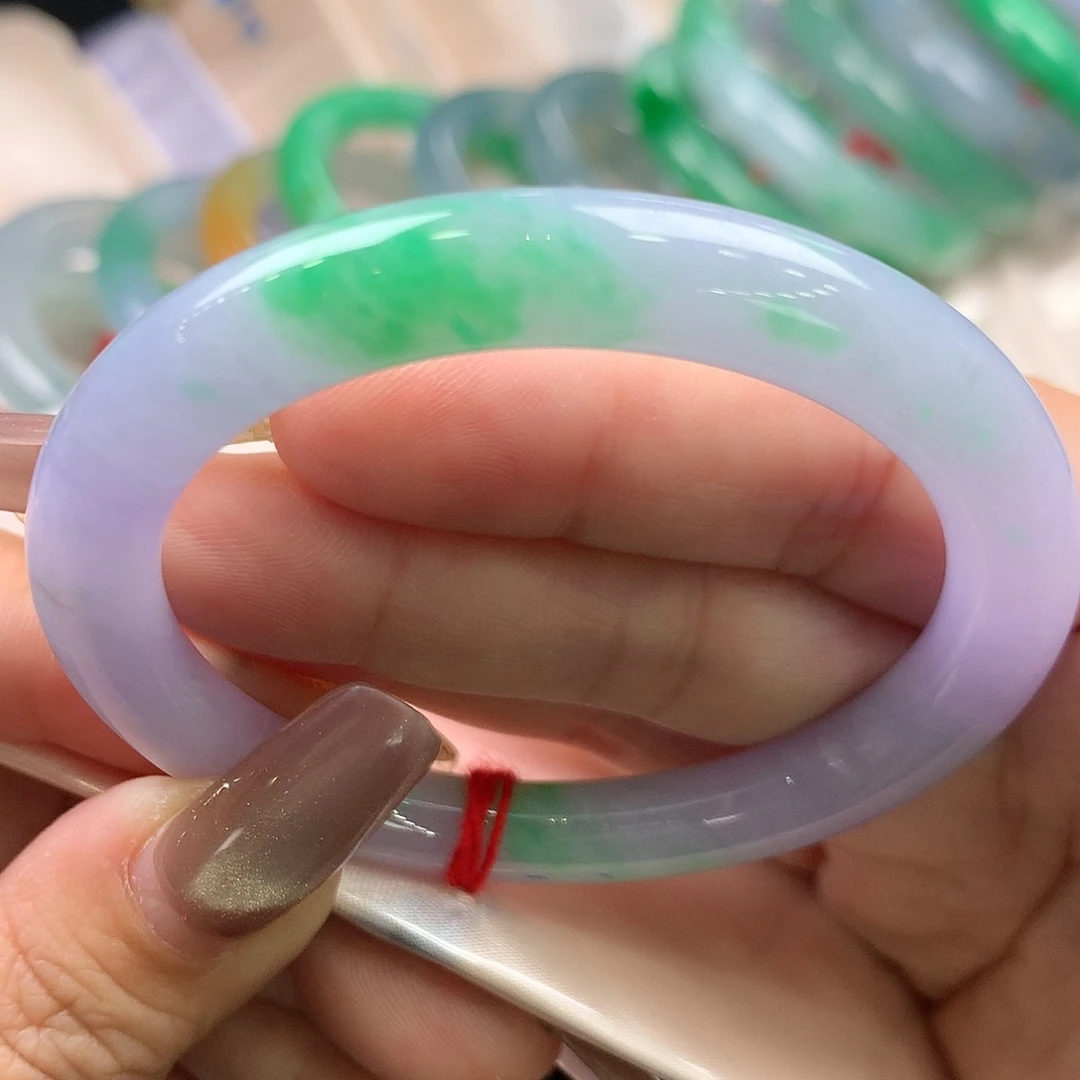 翡翠未镶嵌手镯51.1圆条