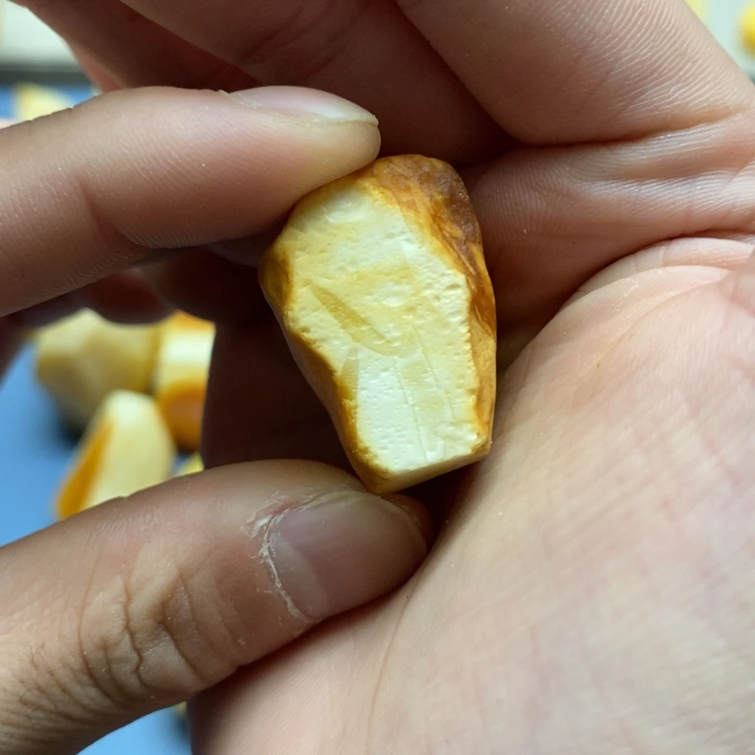 定制琥珀定制蜜蜡未镶嵌传世琥珀蜜蜡定制