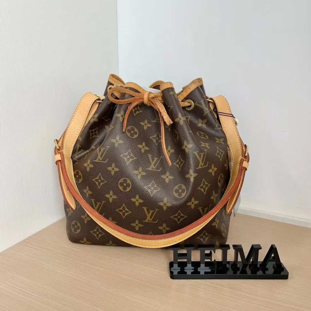 95新 LouisVuitton/路易威登 12367993 LV抽绳水桶