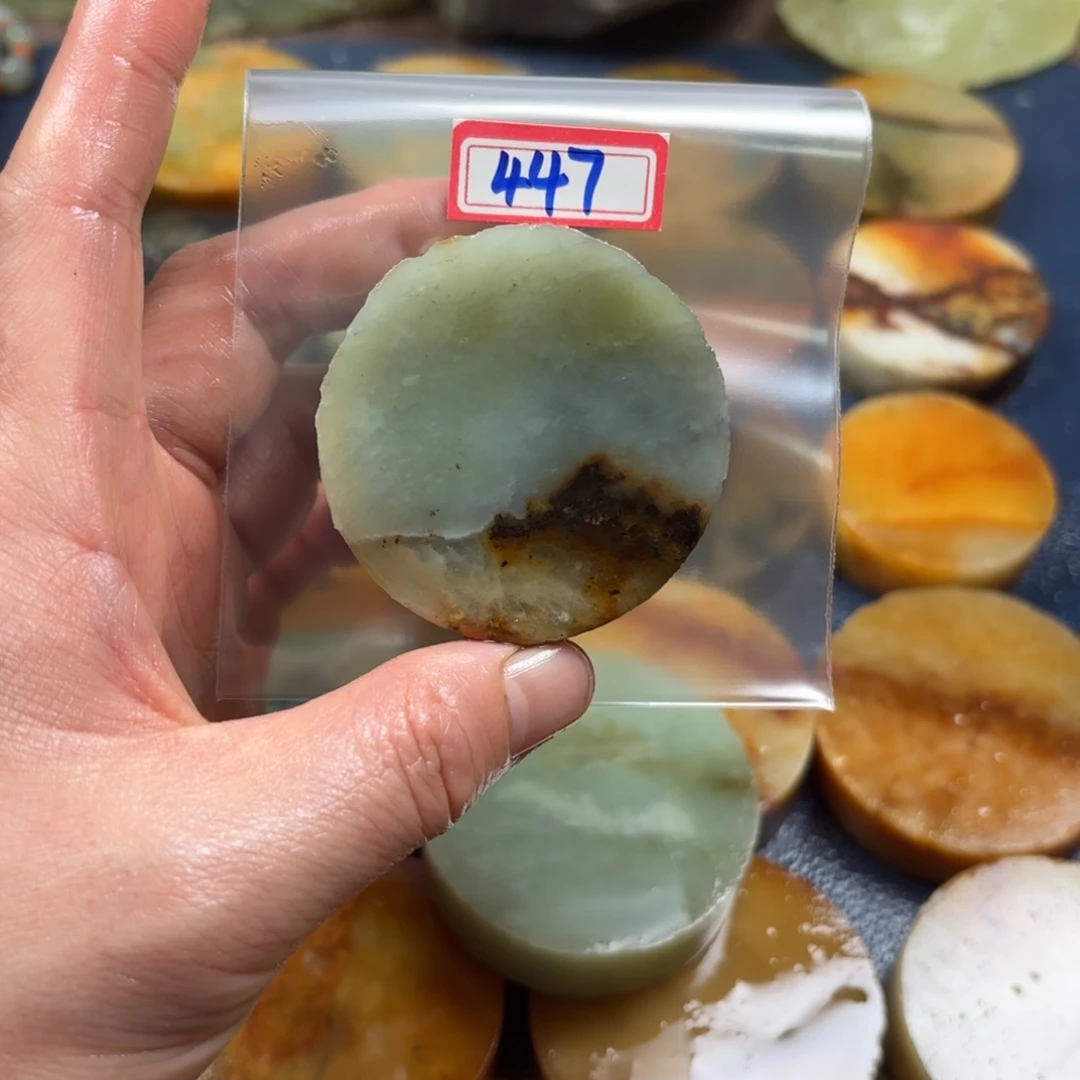 K***o蛇纹石玉未镶嵌珠宝半成品