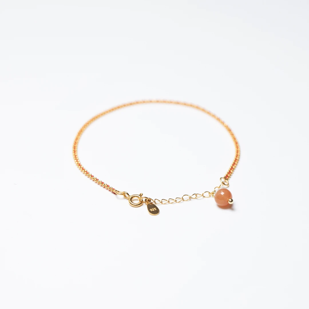 晶匠红兔毛红绳手链多样发一  编号Z24356简约