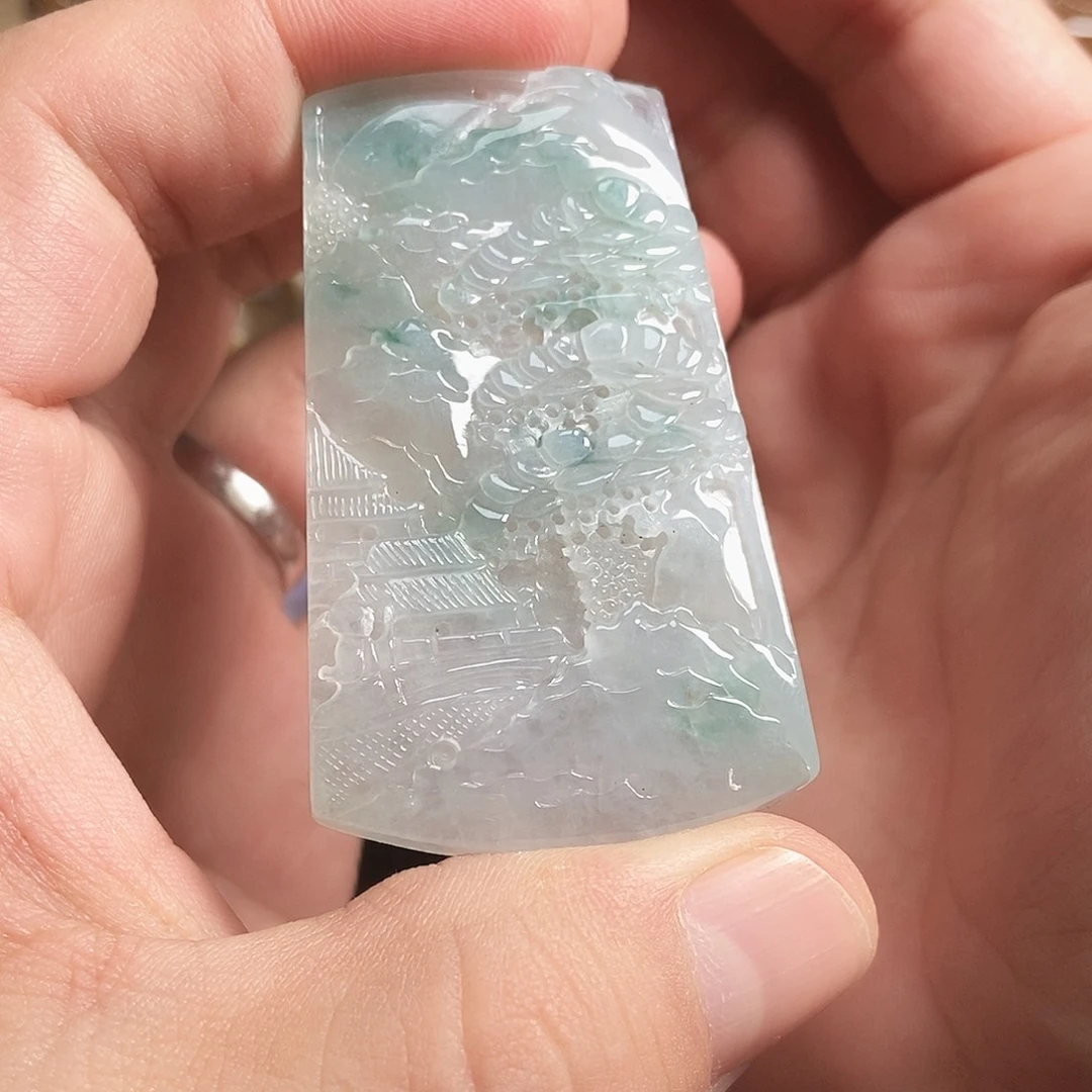 翡翠未镶嵌颈饰糯冰兰花山水