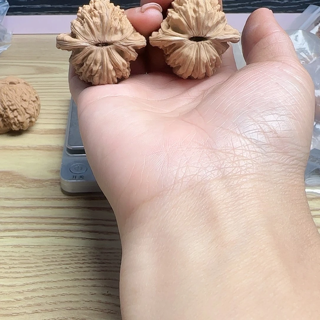 子***语桃核吊坠核桃核桃