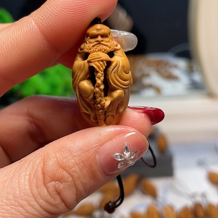 橄榄核吊坠橄榄核