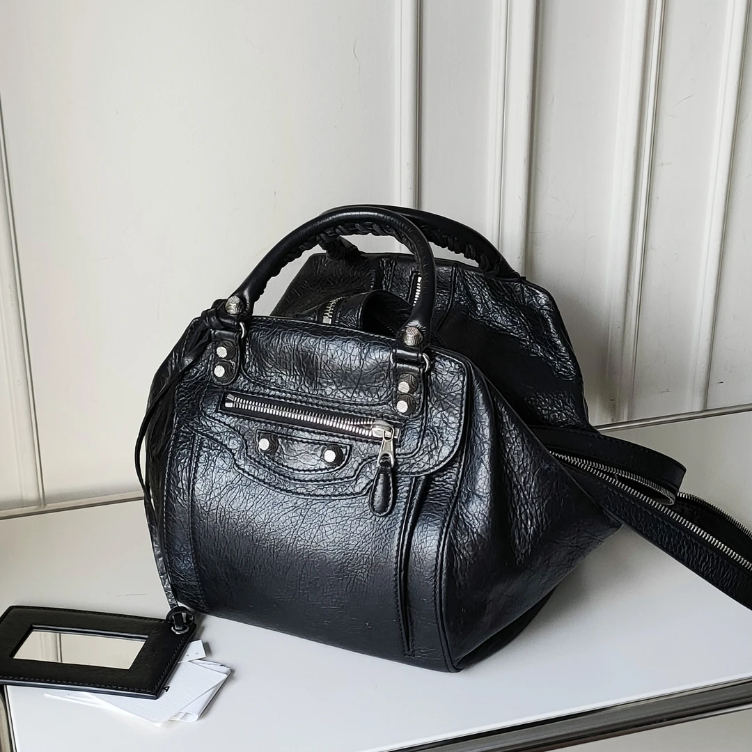 95新 Balenciaga/巴黎世家 Azul - 黑银羊皮机车手提双肩包 49685