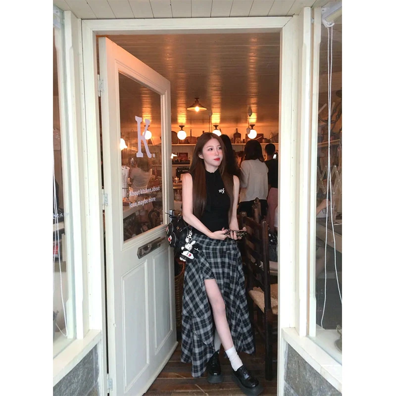 复古设计感休闲套装洋气圆领背心女装夏季格纹开叉半身裙两件套潮