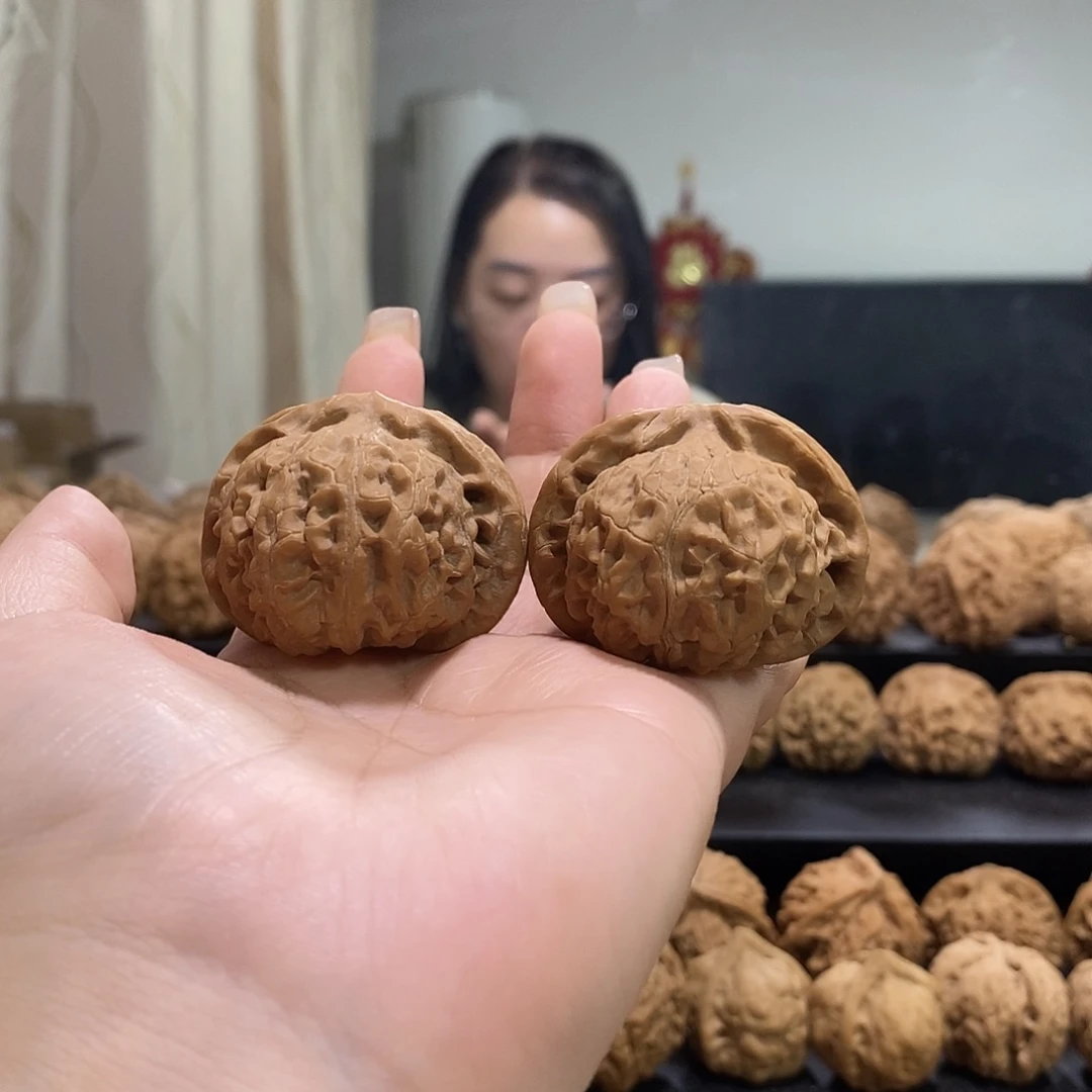 把件文玩核桃43宫灯修尖了