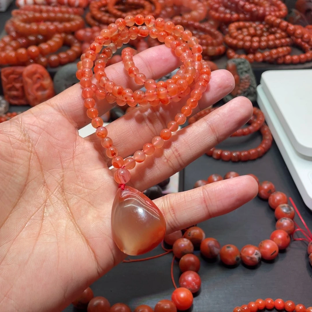 南红玛瑙手链未镶嵌