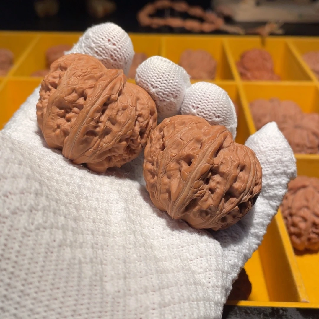 吊坠文玩核桃44元宝