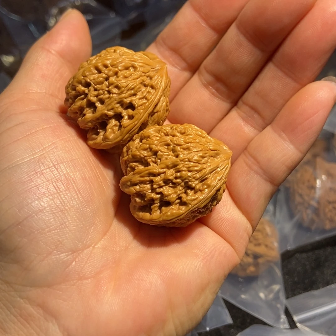 文玩核桃吊坠承德密纹20