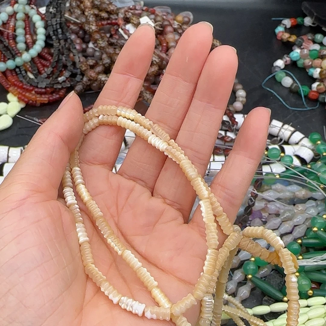 玛瑙/玉髓合金珠宝半成品贝壳4mm一条