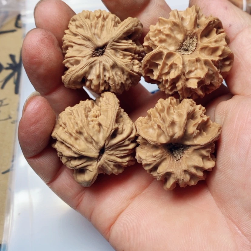 【闪购商品】文玩核桃吊坠落**雪34:734.34