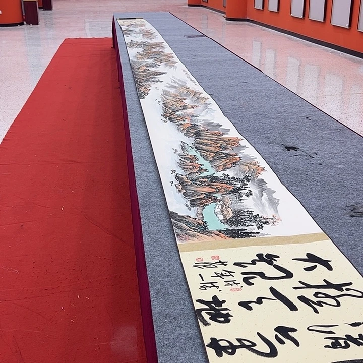 国画姜国华雅昌白袍原作！