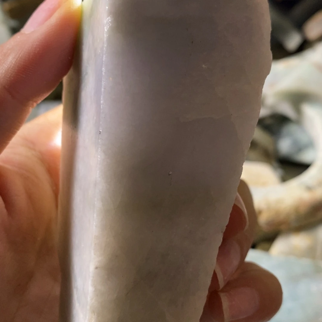 颈饰未镶嵌翡翠天然