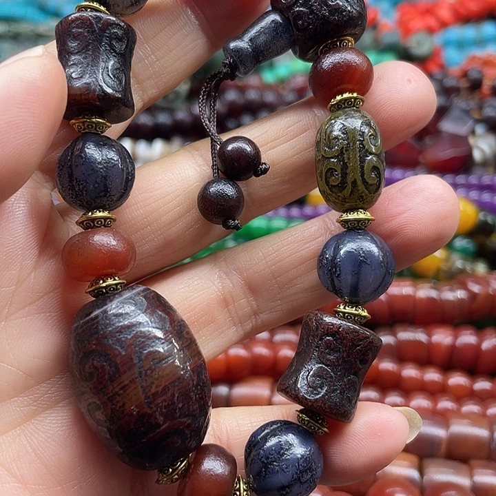 玛瑙/玉髓未镶嵌颈饰