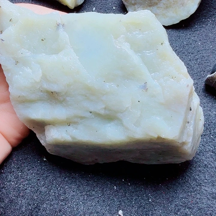 请***■未镶嵌和田玉（糖玉）珠宝半成品