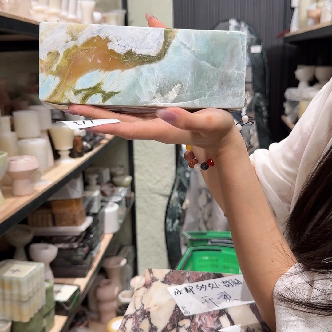 大理石t77。     不缺