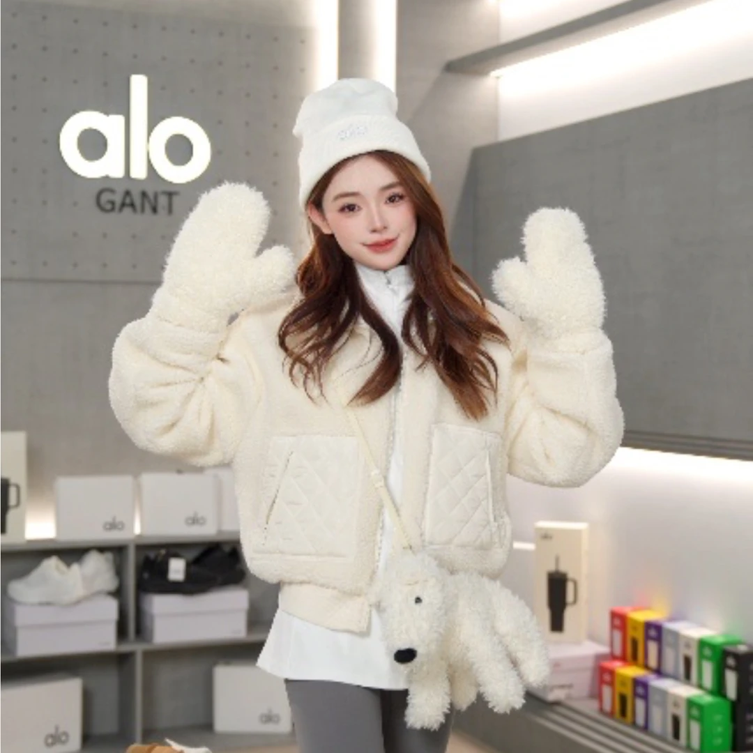 ALO秋冬休闲百搭保暖羊羔绒拼接女款运动短款时尚外套