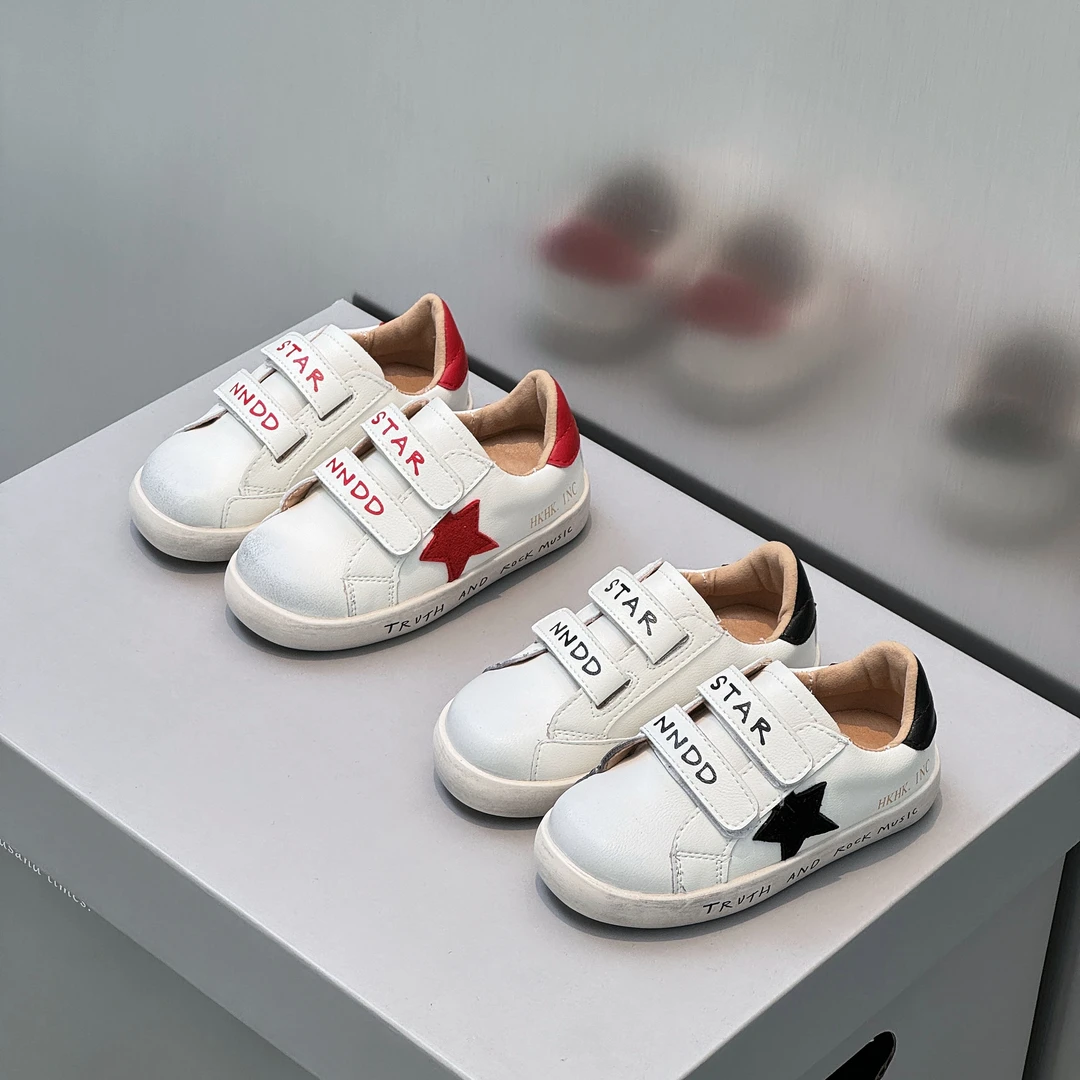 【新年款】儿童星星脏脏（真皮）时尚百搭小白板鞋 单鞋 26007