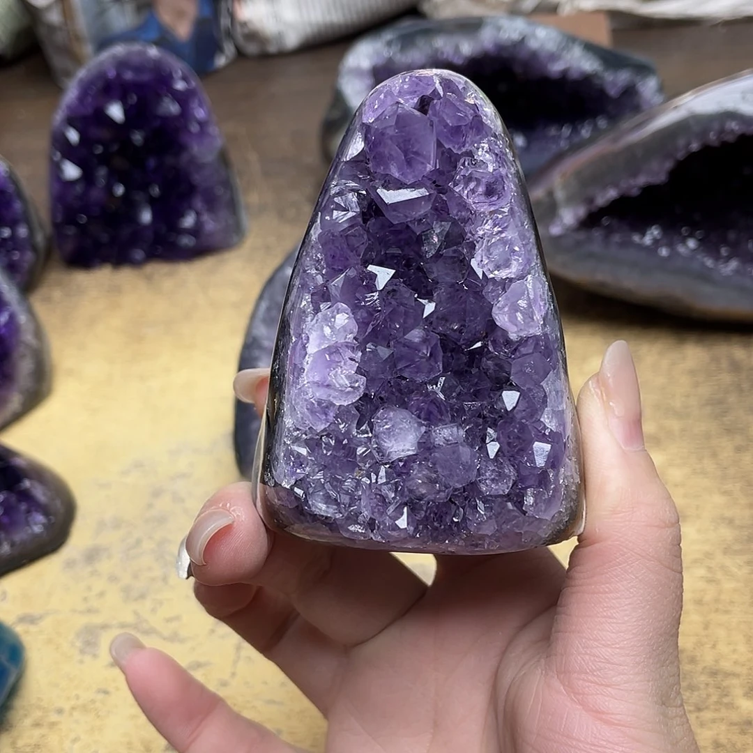 未镶嵌紫晶大型摆件（非配饰）